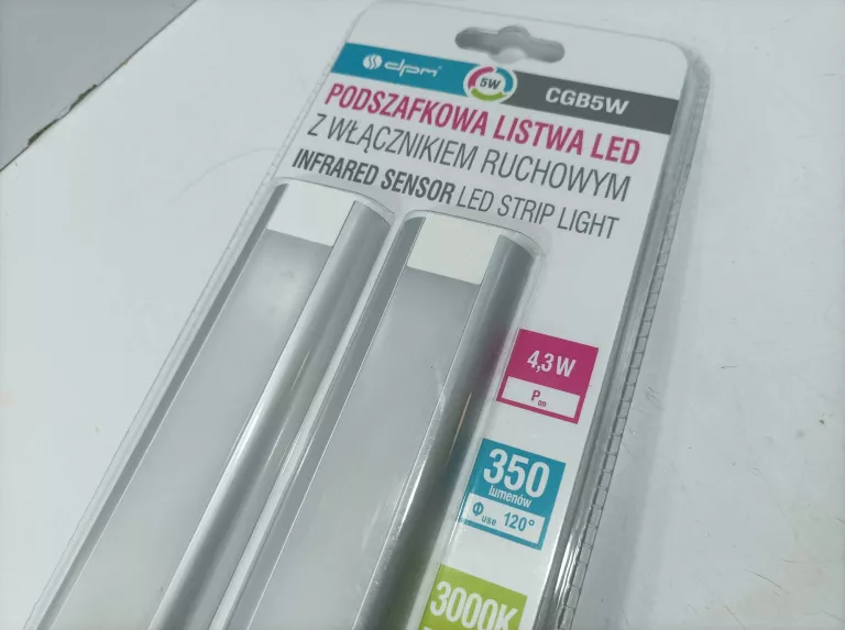 LISTWA LED PODSZAFKOWA Z WŁ.RUCH. 30CM CGB5W