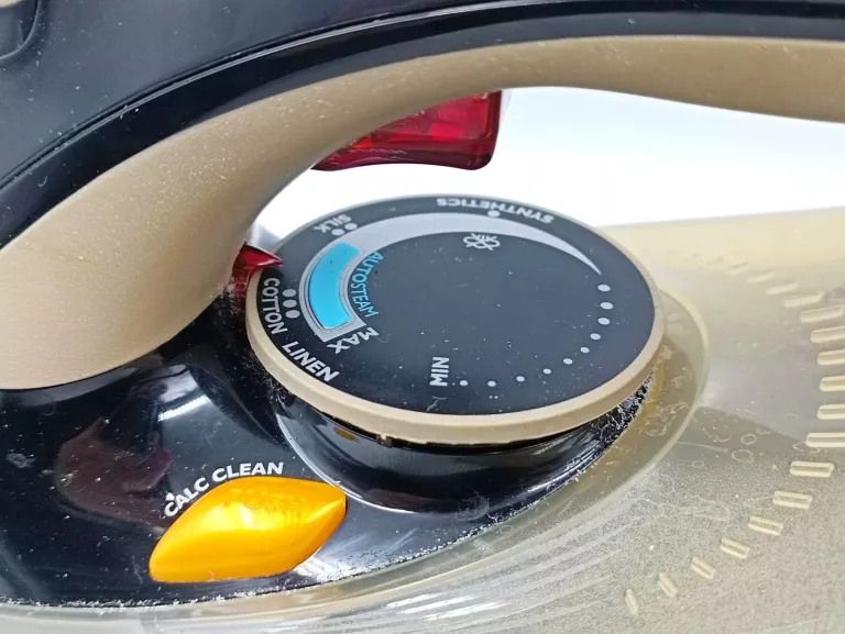 ŻELAZKO PHILIPS GC 4527