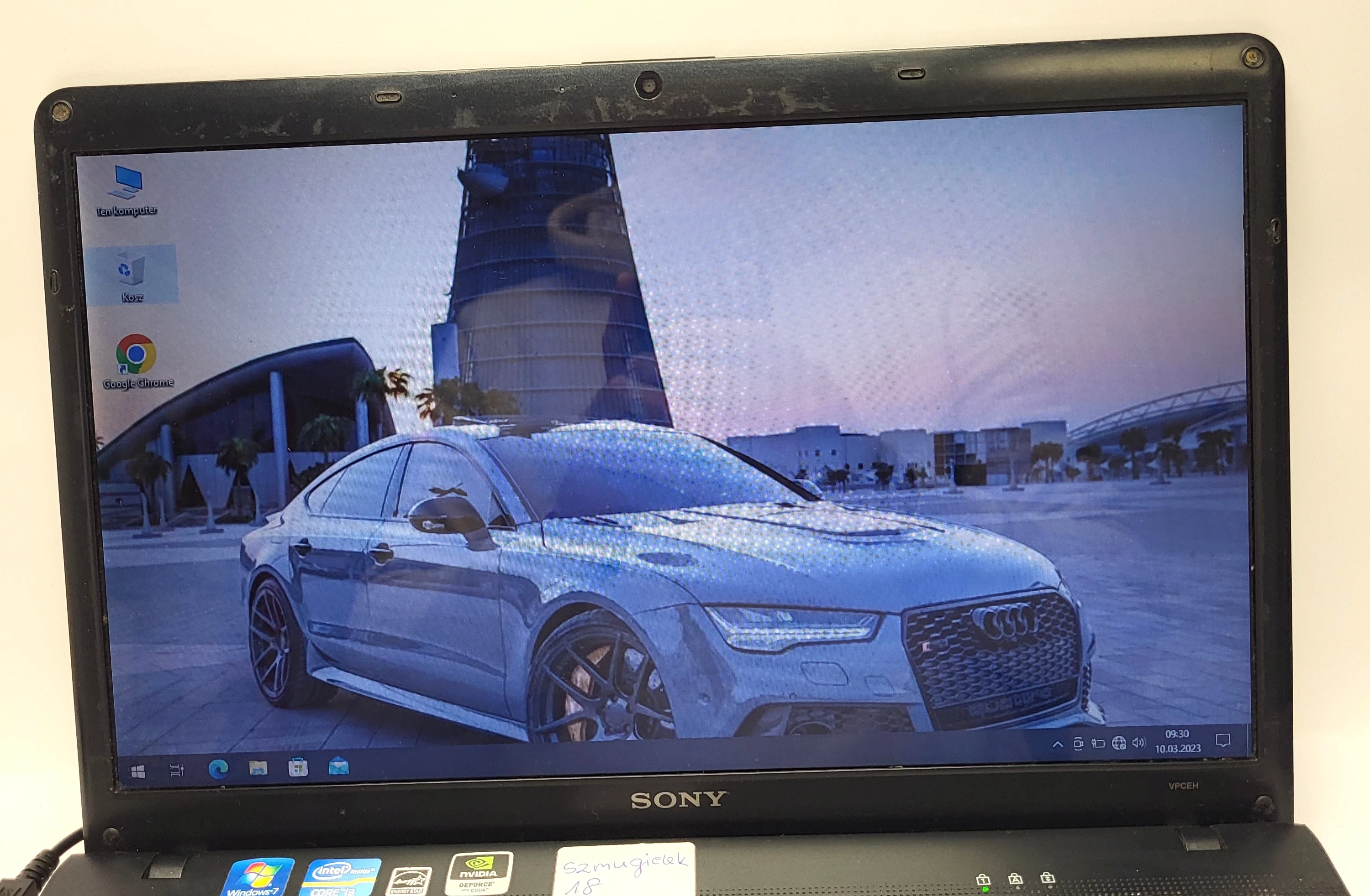 laptop-sony-vaio-pcg-71811m-wylacza-sie-seria-procesora-intel-core-i3