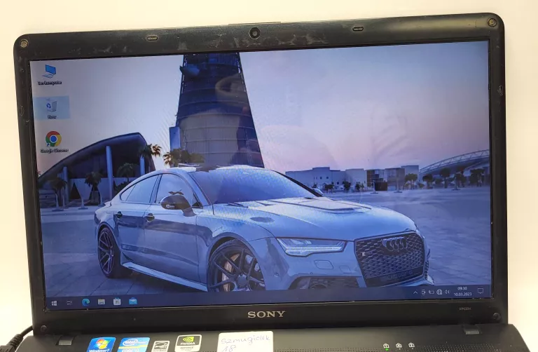 laptop-sony-vaio-pcg-71811m-wylacza-sie-seria-procesora-intel-core-i3