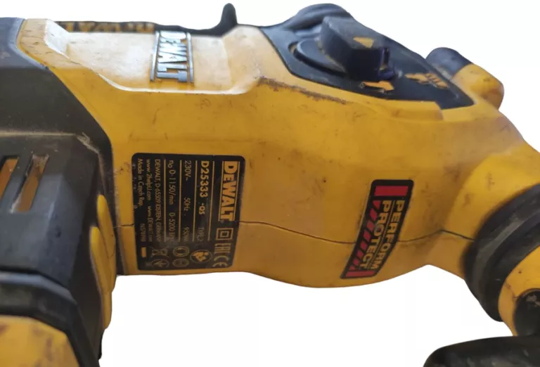 MŁOTOWIERTARKA DEWALT D25333