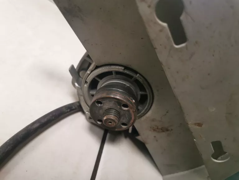 szlifierka-katowa-rsk0012-230mm-roschell-marka-roschell