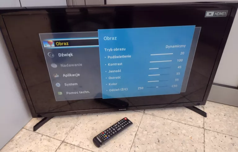 telewizor-samsung-32-ue32j4000-pilot-spolka-mooney-wlotowa-5b-krakow