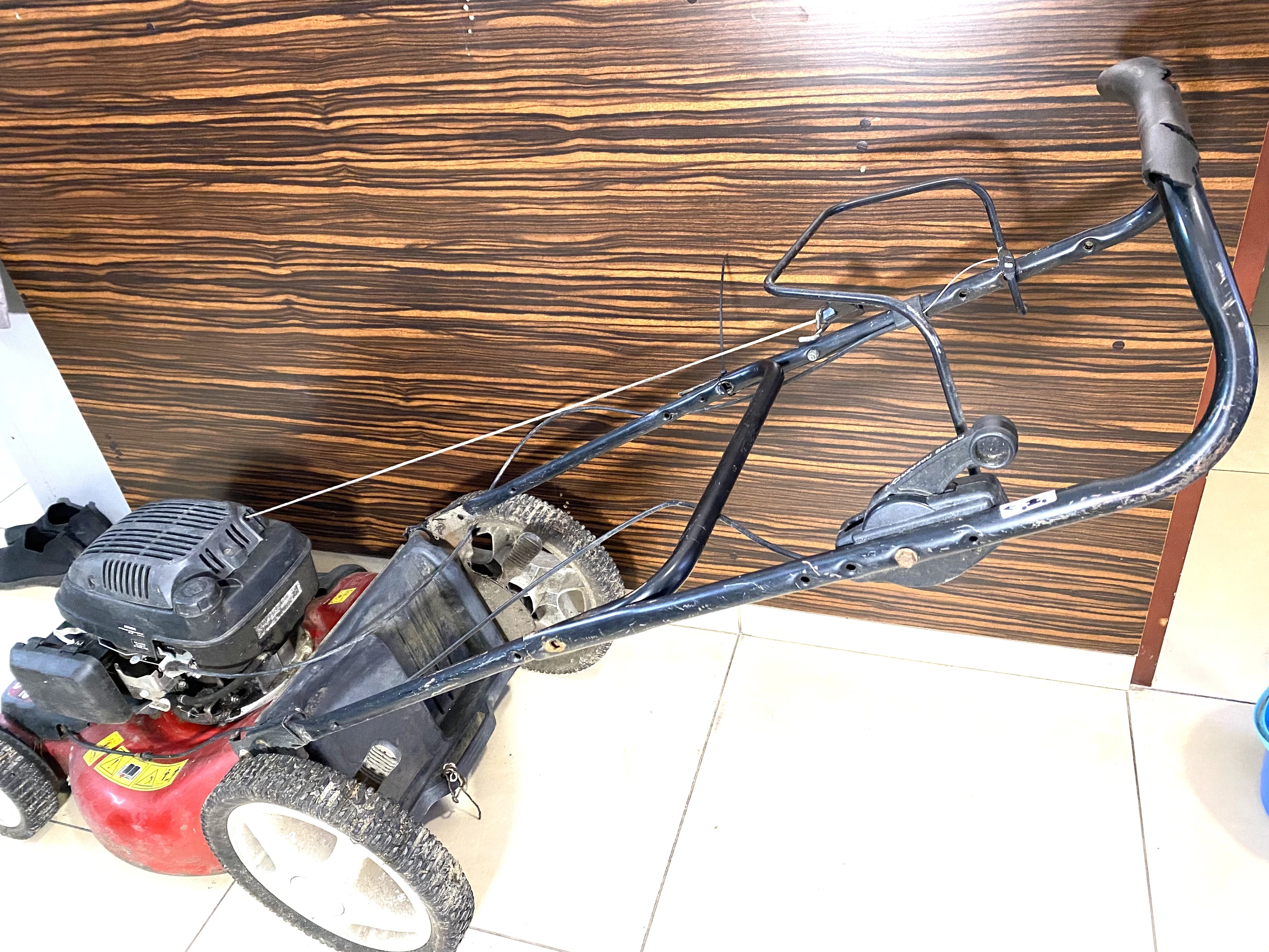 kosiarka-spalinowa-hop-z-silnikiem-honda-stan-uzywany