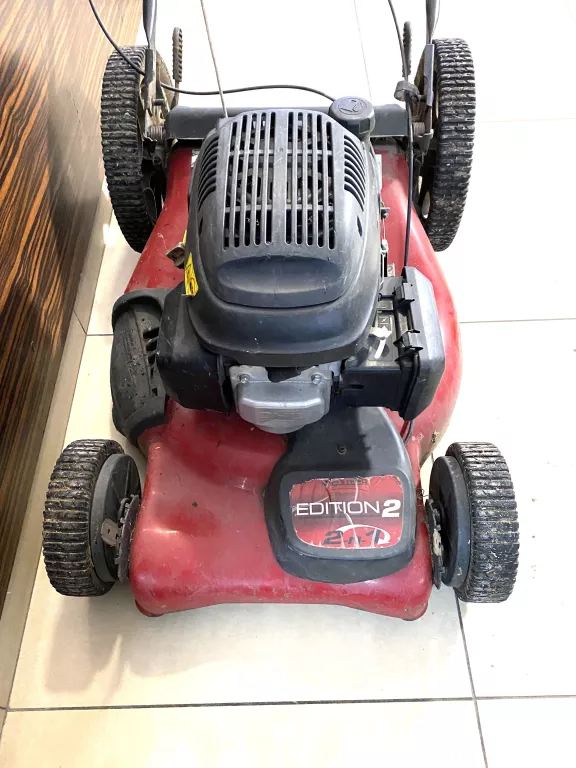 KOSIARKA SPALINOWA HOP Z SILNIKIEM HONDA