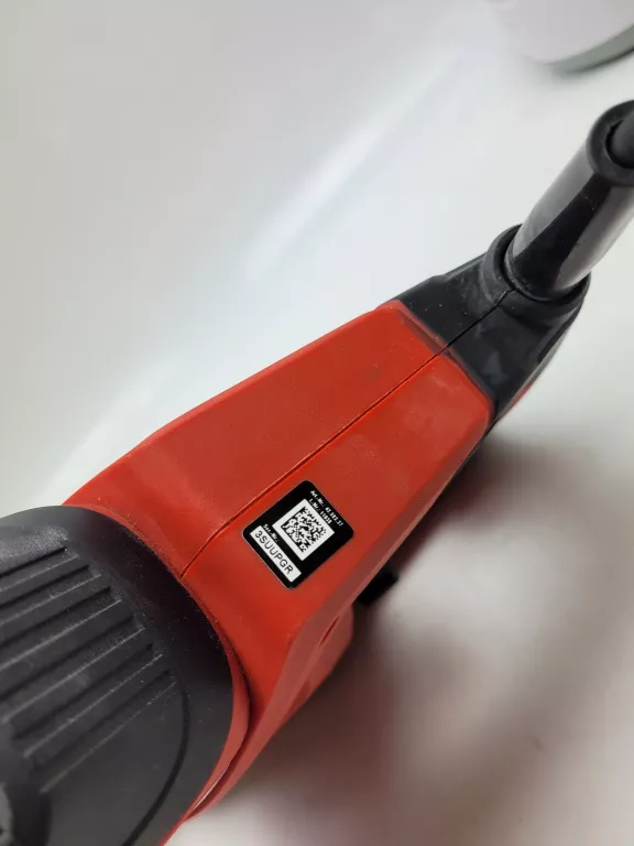 MŁOT UDAROWY EINHELL TC-RH 900 + WALIZKA