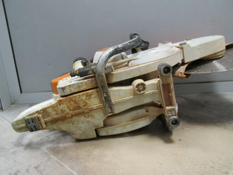 PRZECINARKA DO BETONU STIHL TS700