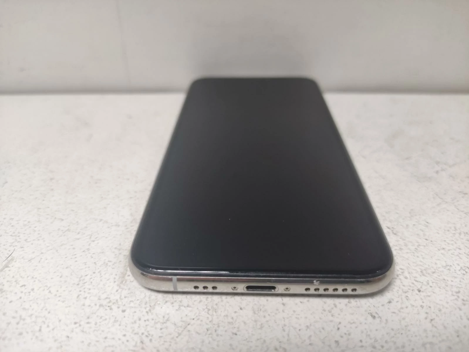 telefon-iphone-xs-64gb-stan-uzywany