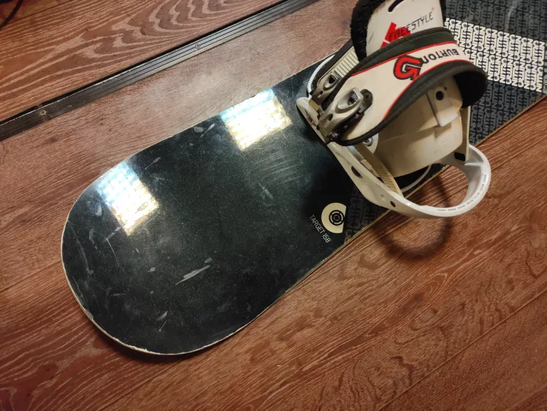 DESKA NITRO TARGET 158CM BURTON FREESTYLE