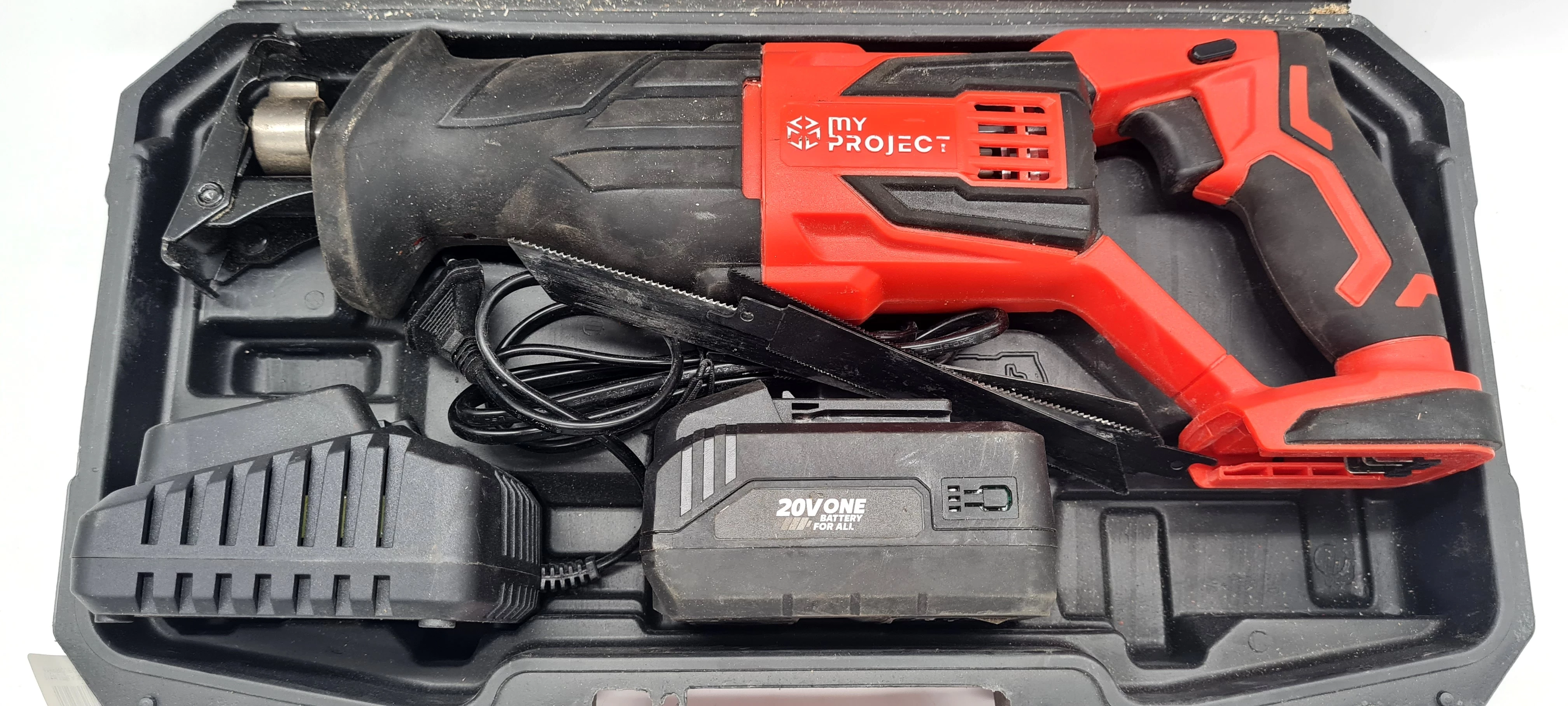 pila-szablasta-myproject-20v-akuwalizka-lad-stan-uzywany