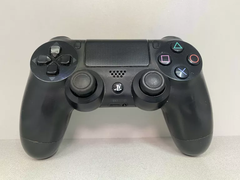 konsola-sony-playstation-4-ps4-classic-1tb-wersja-playstation-4