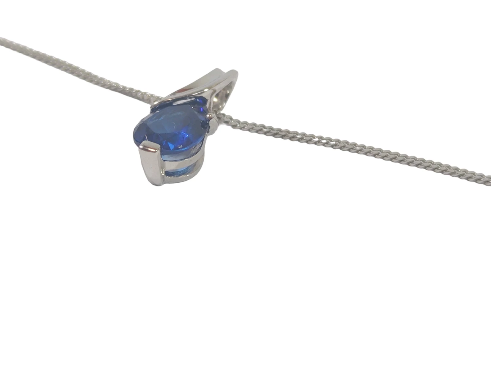 lancuszek-z-zawieszka-375-biale-zloto-169-g-45-cm-marka-226434-1704211