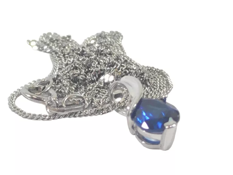 ŁAŃCUSZEK Z ZAWIESZKĄ 375 BIAŁE ZŁOTO 1,81 G 45 CM