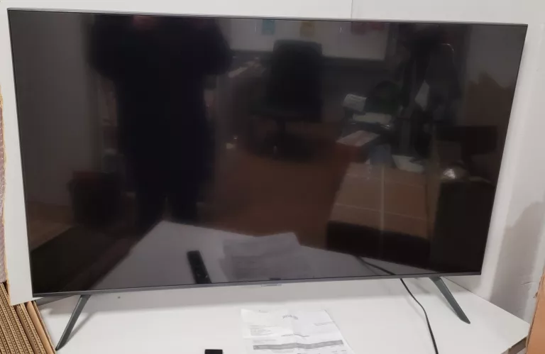 telewizor-samsung-uhd-4k-smart-43-au7172-pilot-typ-telewizora-led