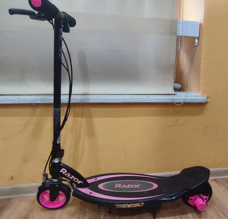 HULAJNOGA RAZOR E90 POWER CORE S
