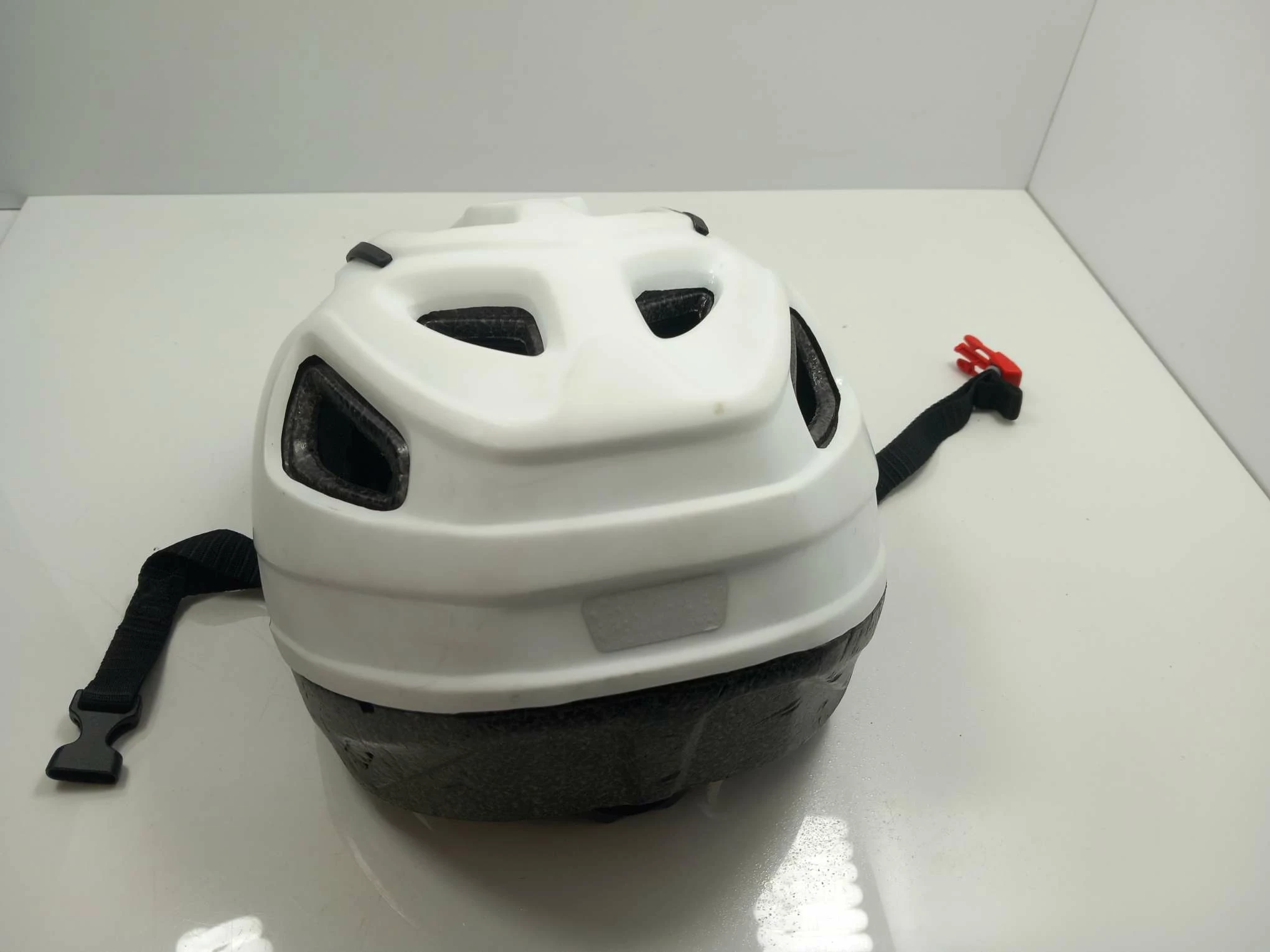 kask-rowerowy-mtb-rockrider-st-100-bialy-stan-uzywany