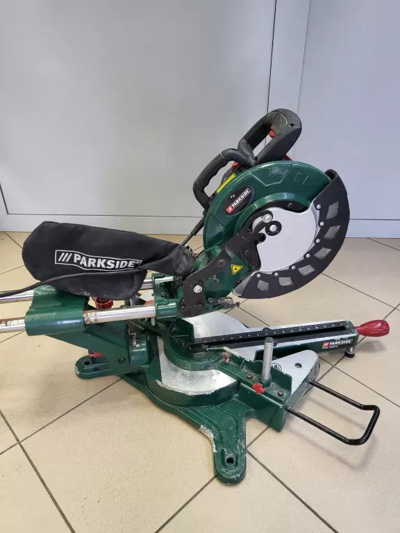 PARKSIDE PIŁA UKOŚNA PZKS 2000 A1 LASER 2000 W