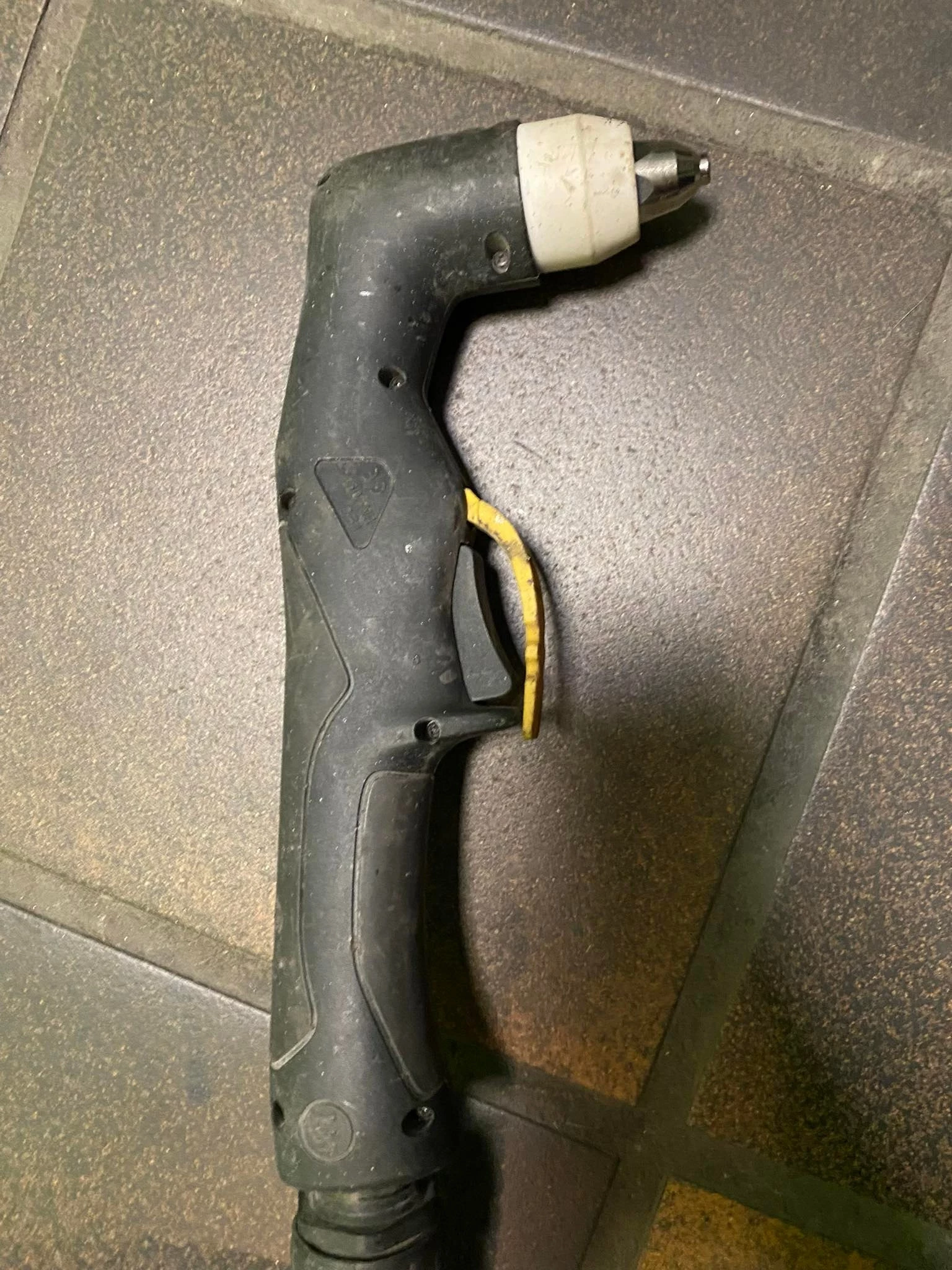 przecinarka-plazmowa-macallister-mspc40a-at-opis-at-kod-producenta-1333