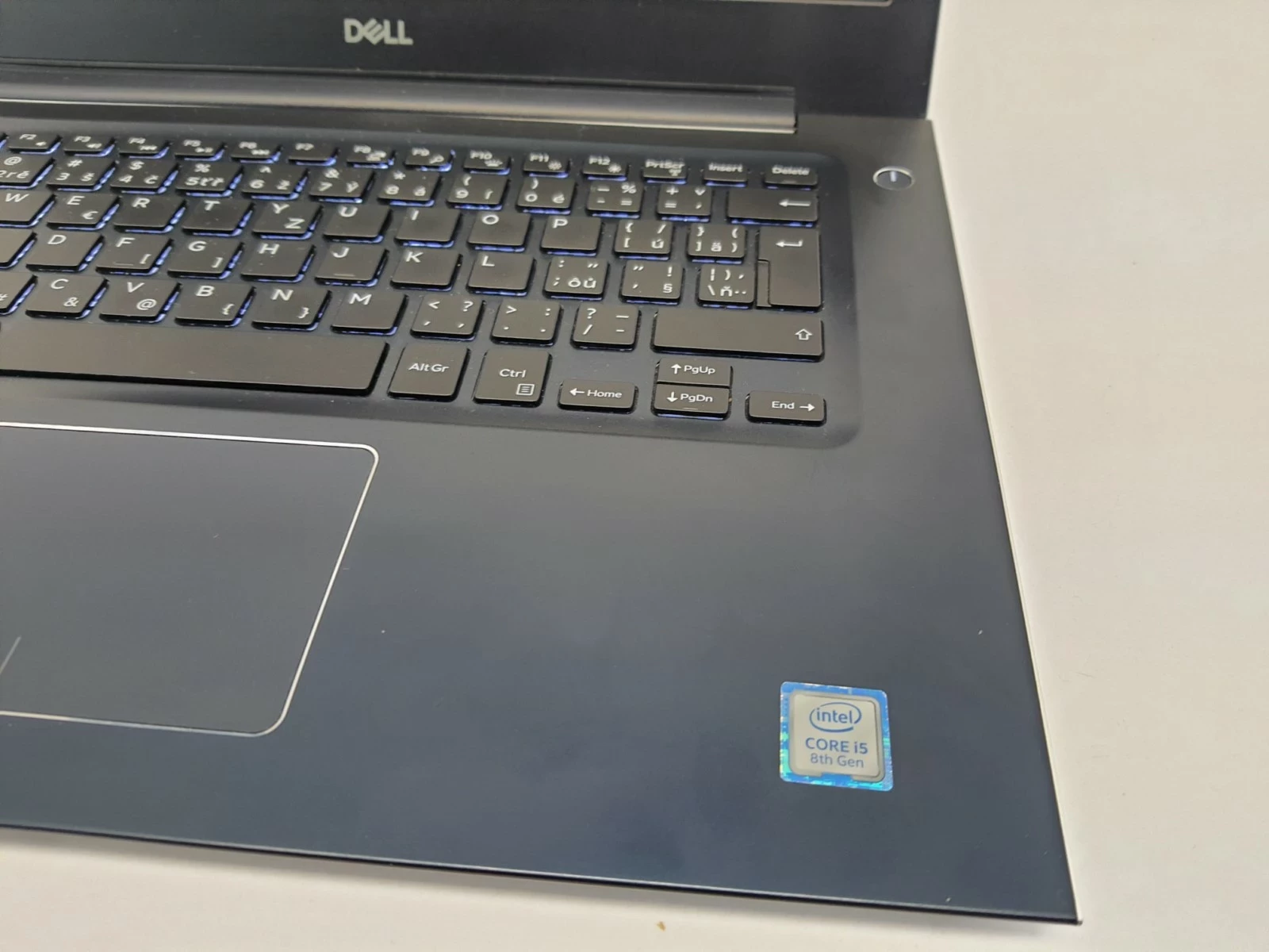 laptop-dell-vostro-p88g001-i5-16gb-stan-uzywany