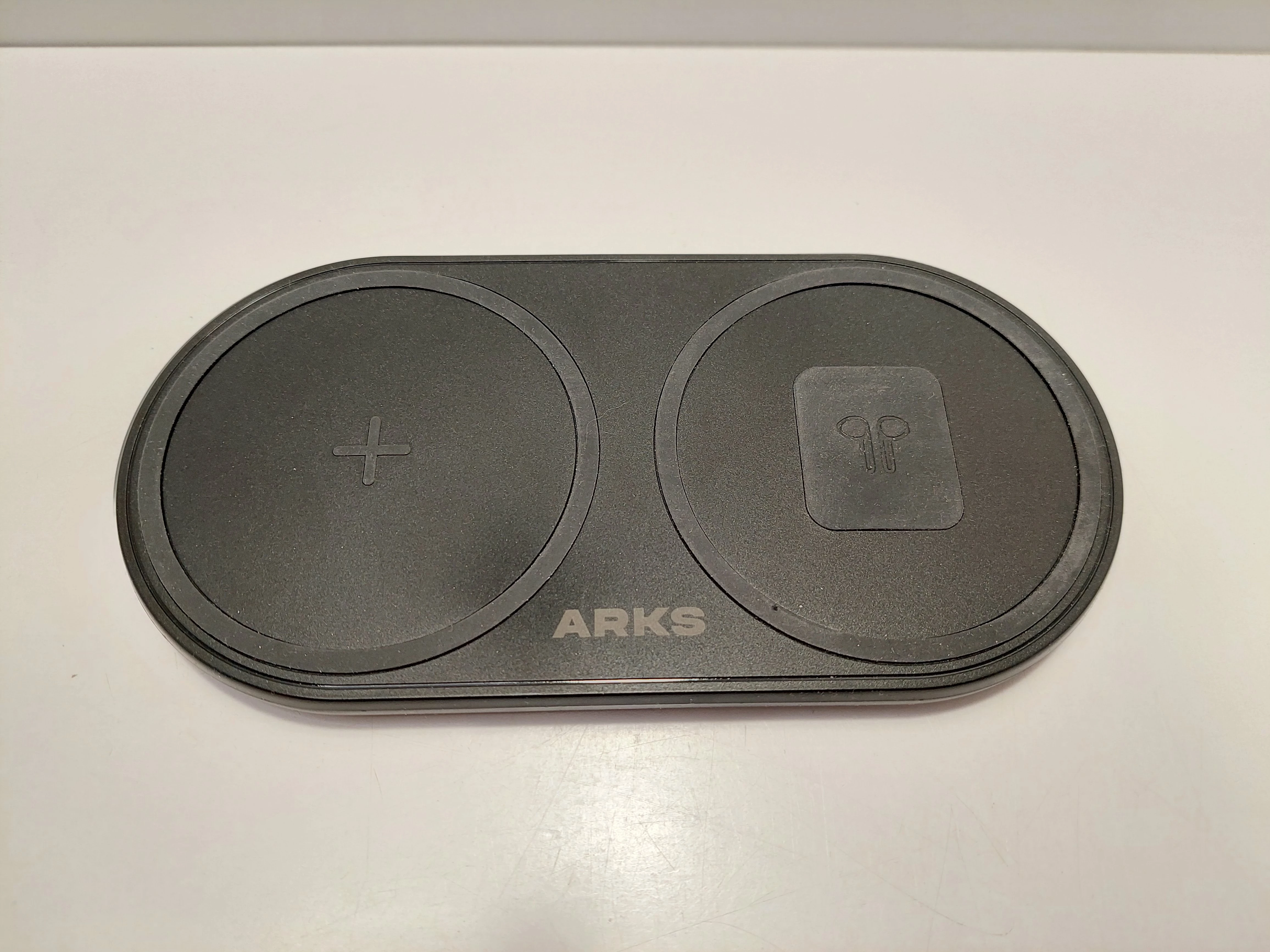 ladowarka-indukcyjna-arks-arwire20wdoub-2-x-10w-kod-producenta-arwire20wdoub