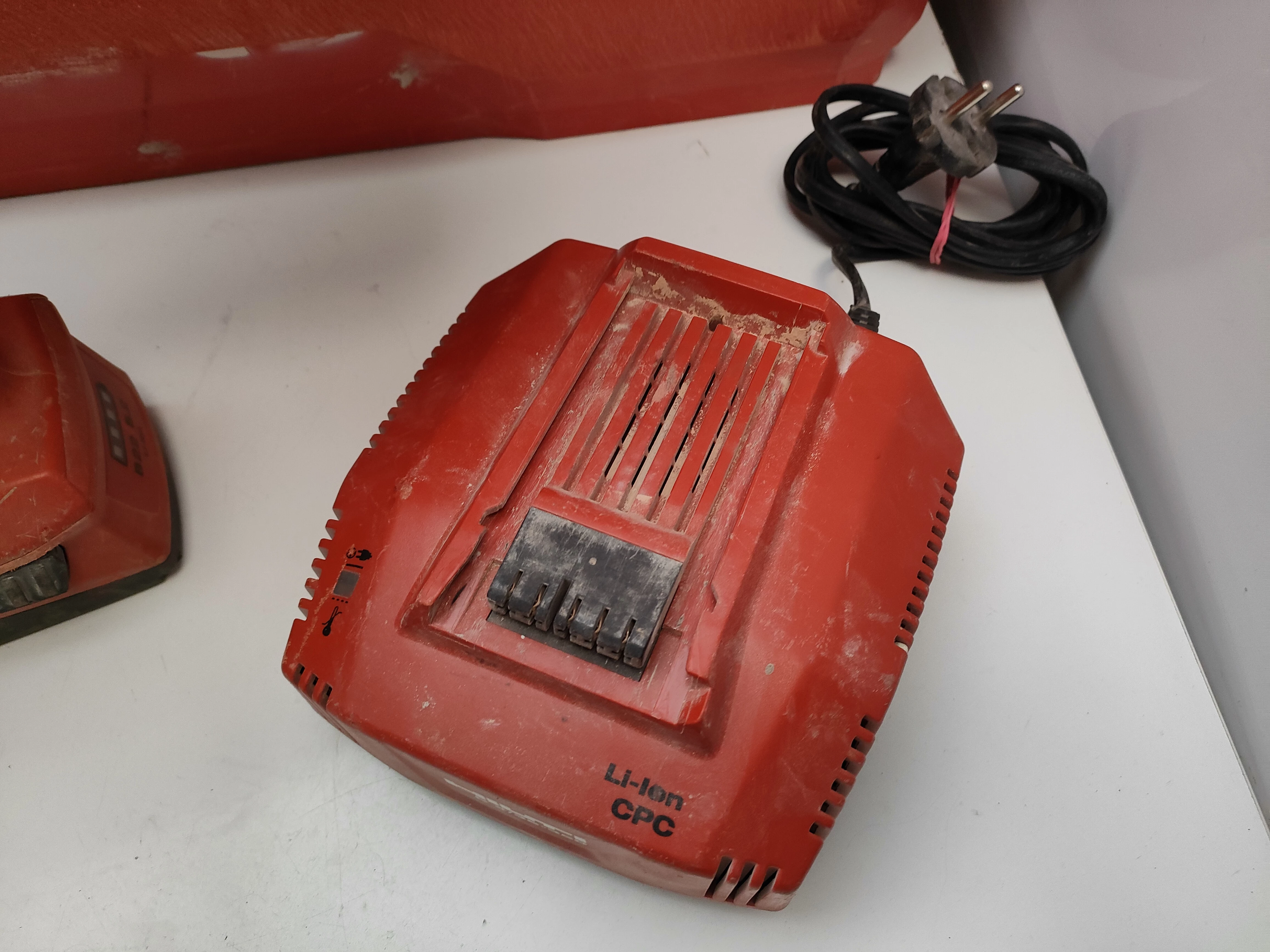 osadzak-gwozdziarka-akumulatorowa-hilti-bx-3-product-id-55faa17b-ac82-46c0-b6c5-6b8b0daa3cf4