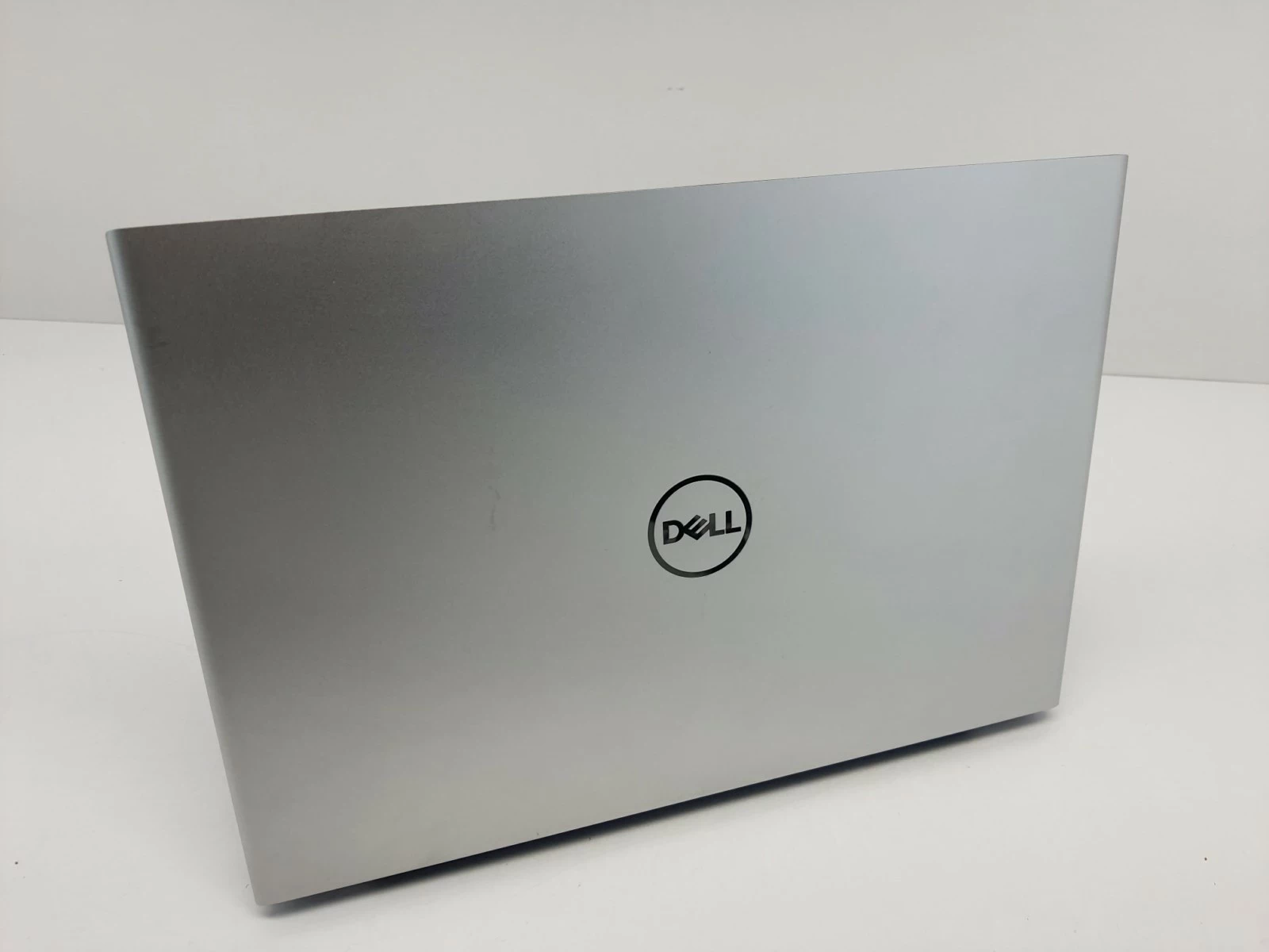 laptop-dell-vostro-p88g001-i5-16gb-typ-dysku-twardego-ssd
