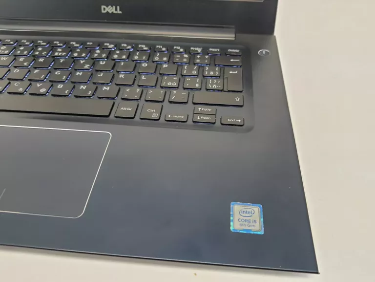 LAPTOP DELL VOSTRO P88G001 I5 16GB
