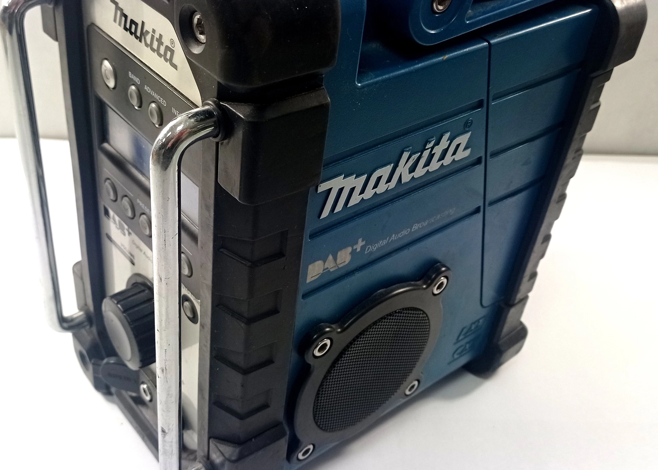 radio-budowlane-makita-dmr110-wyszynskiego-22d-sj-stargard-jurmat-bis