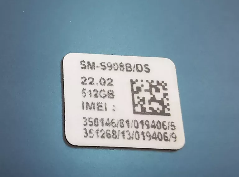 telefon-samsung-galaxy-s22-ultra-12512gb-przekatna-ekranu-68