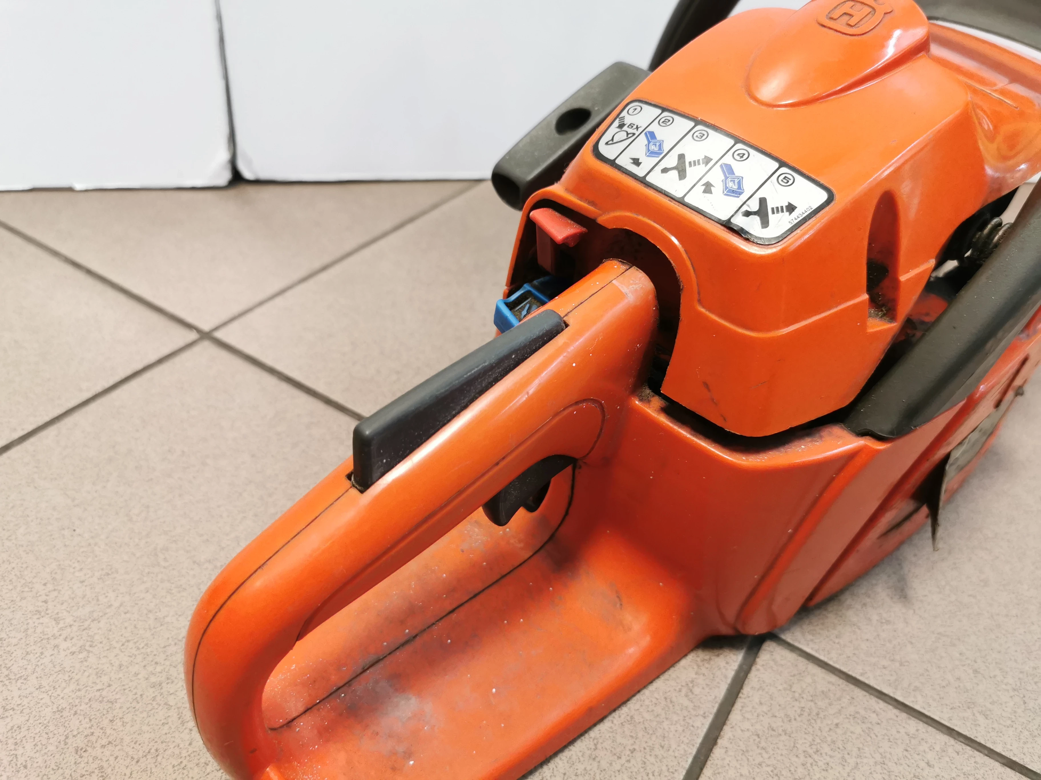 pila-lancuchowa-husqvarna-240-stan-uzywany