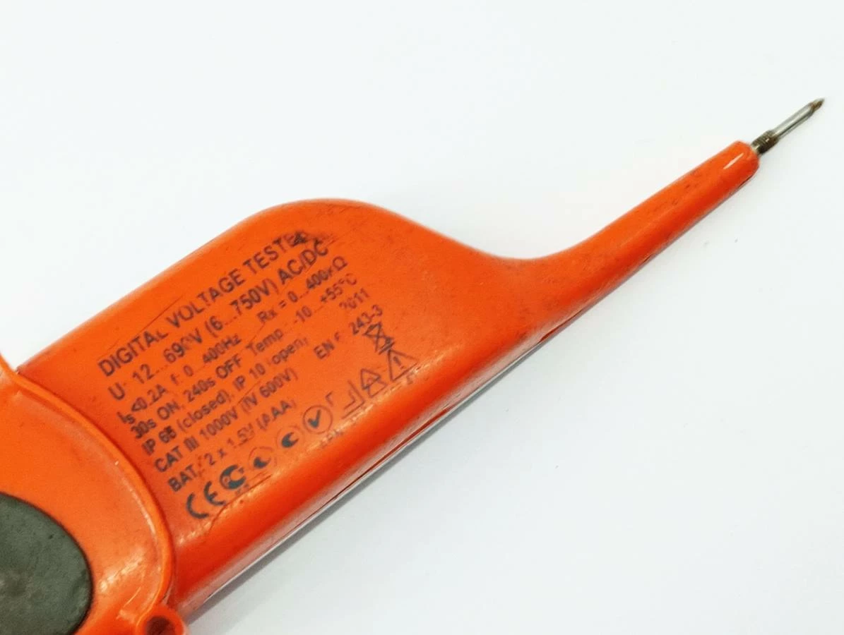 detektor-napiecia-miernik-sonel-p-2-stan-uzywany