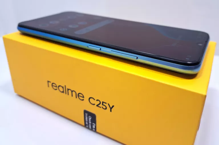 REALME C25Y 4GB/64GB - OPIS