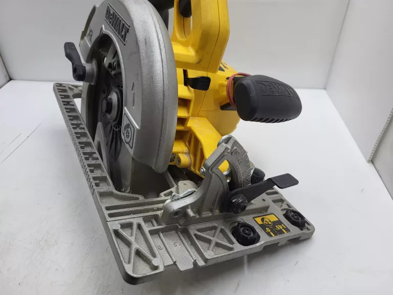PILARKA TARCZOWA DEWALT DCS572P2 + BATERIA