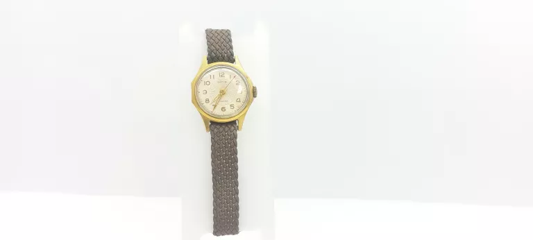 zegarek-wiesna-17-kamieni-stan-uzywany