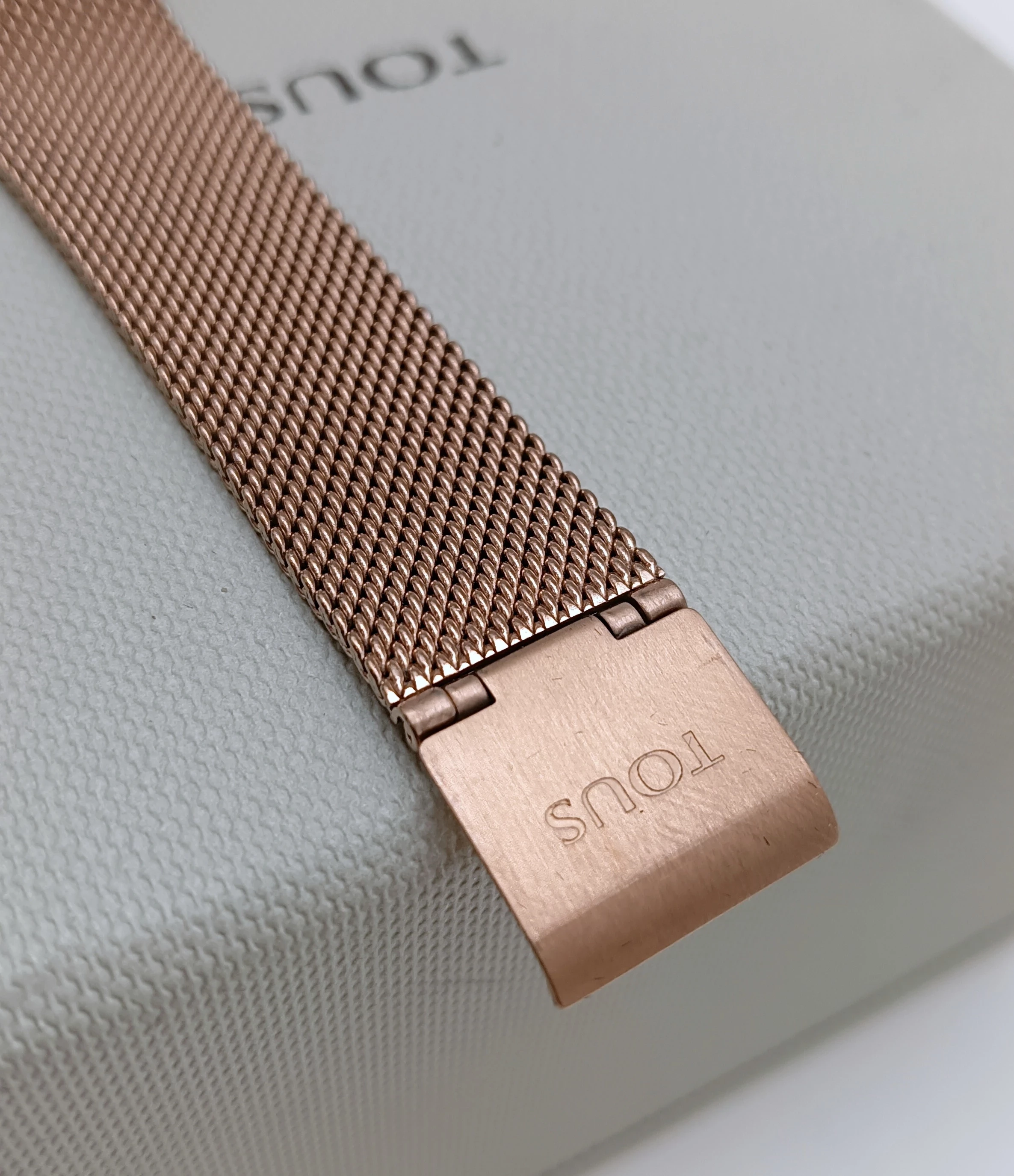 smartwatch-tous-000351650-certyfikat-kolor-czarny