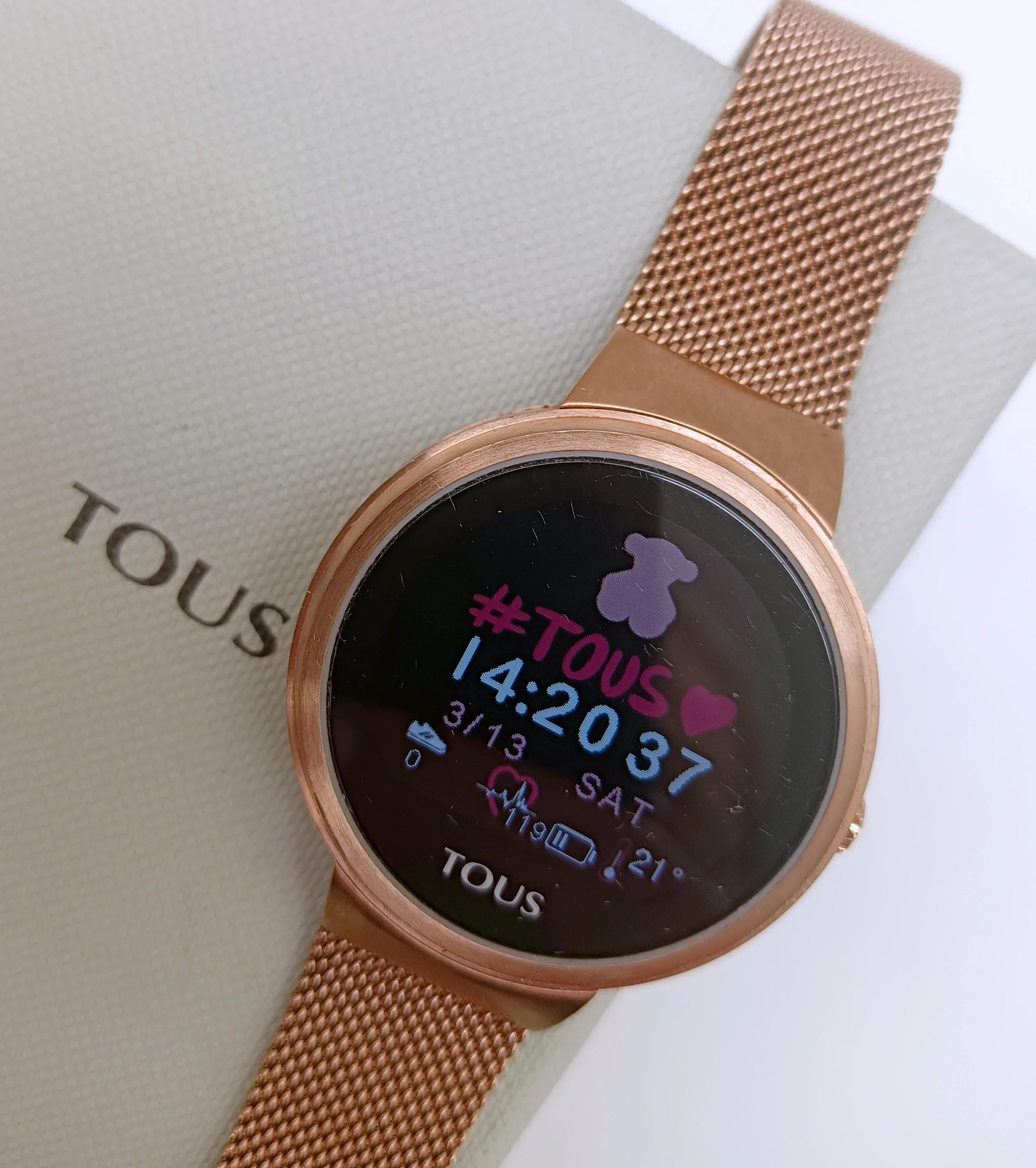 smartwatch-tous-000351650-certyfikat-obsluga-ladowania-bezprzewodowego-nie