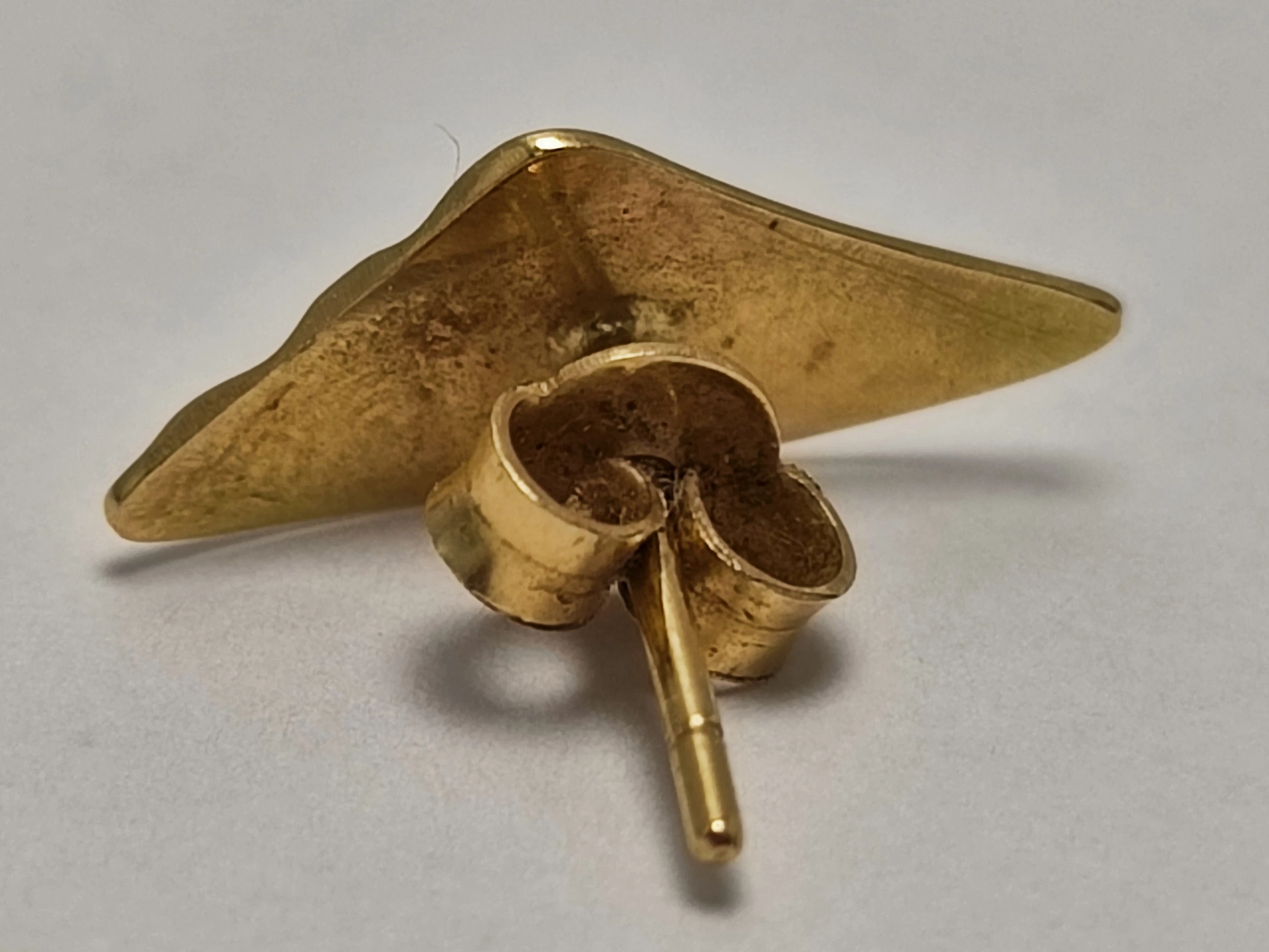 zloty-pojedynczy-kolczyk-pr585-111g-masa-111