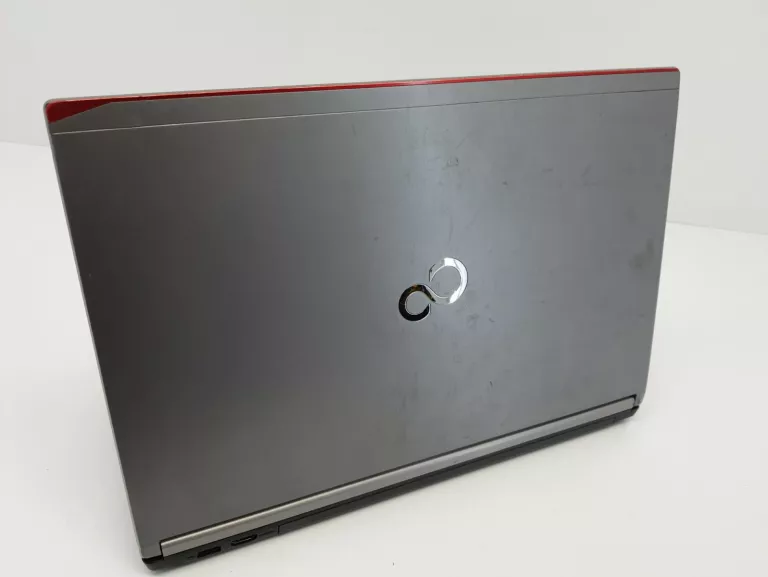 LAPTOP FUJITSU LIFEBOOK E SERIES I7 8GB