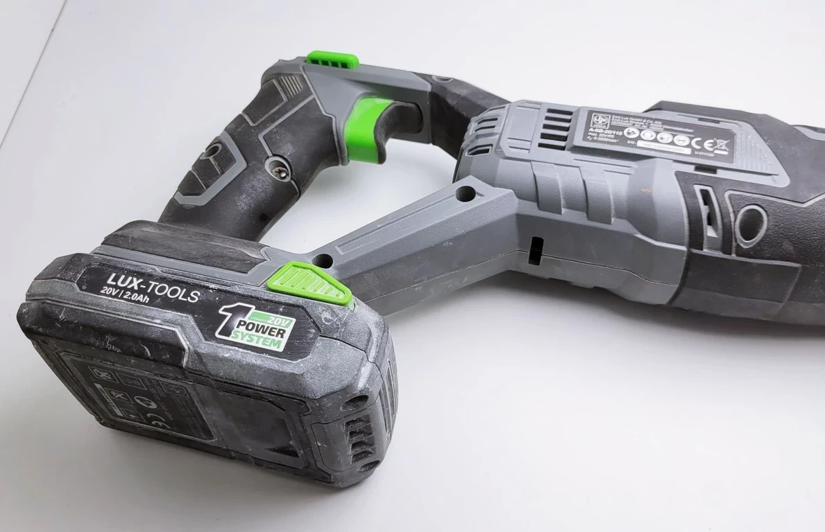 zestaw-akumulatorowych-elektronarzedzi-lux-tools-marka-lux-tools