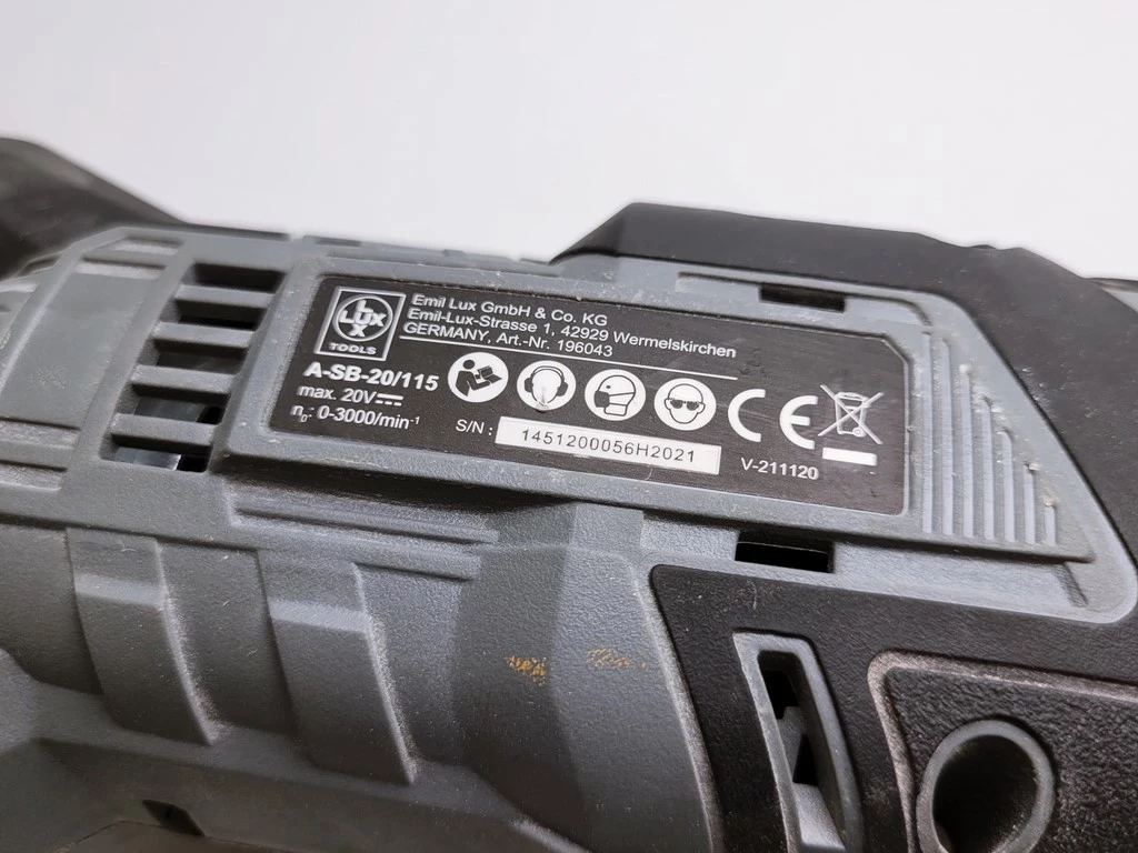 zestaw-akumulatorowych-elektronarzedzi-lux-tools-stan-uzywany