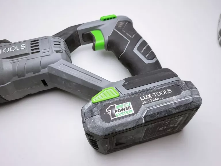 zestaw-akumulatorowych-elektronarzedzi-lux-tools-kod-producenta-lux-tools