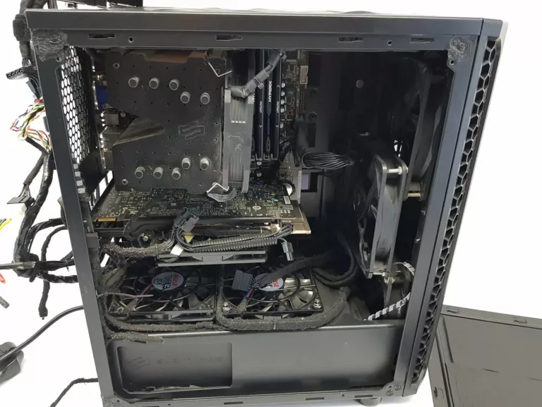 KOMPUTER AMD FX 6300 SIX CORE AMD RADEON R9