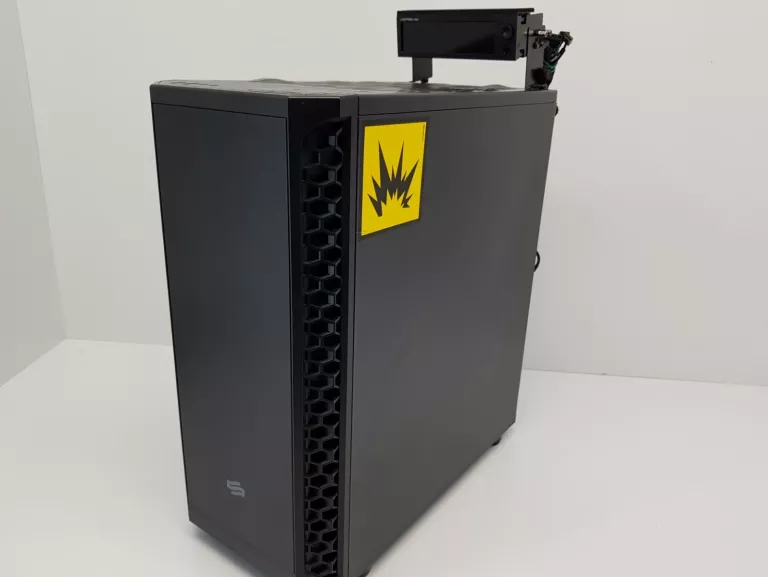KOMPUTER AMD FX 6300 SIX CORE AMD RADEON R9