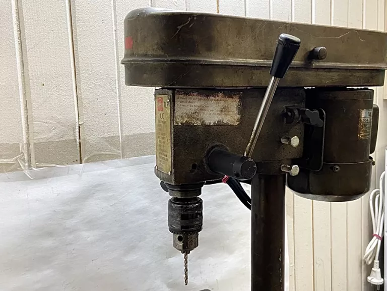 WIERTARKA STOŁOWA KOLUMNOWA T.I.P TB13-5CS