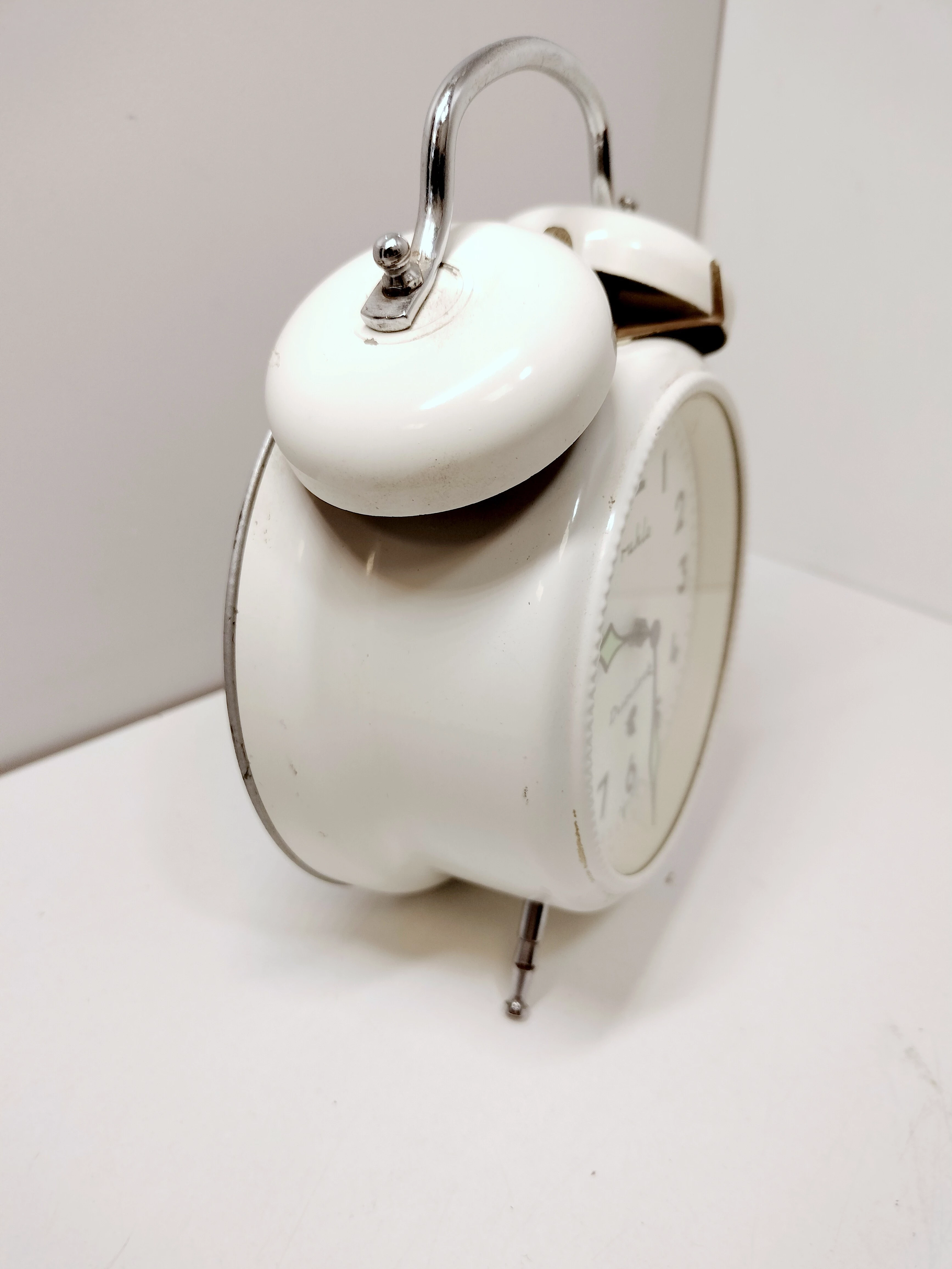 zegar-budzik-ruhla-made-in-gdr-osiedle-centrum-d1-krakow