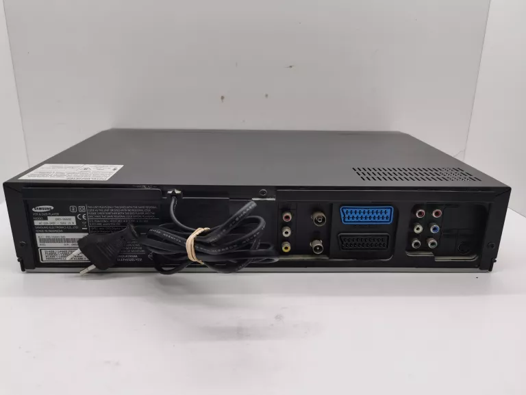 DVD SAMSUNG DVD-V6600 Z PILOTEM I OKABLOWANIEM