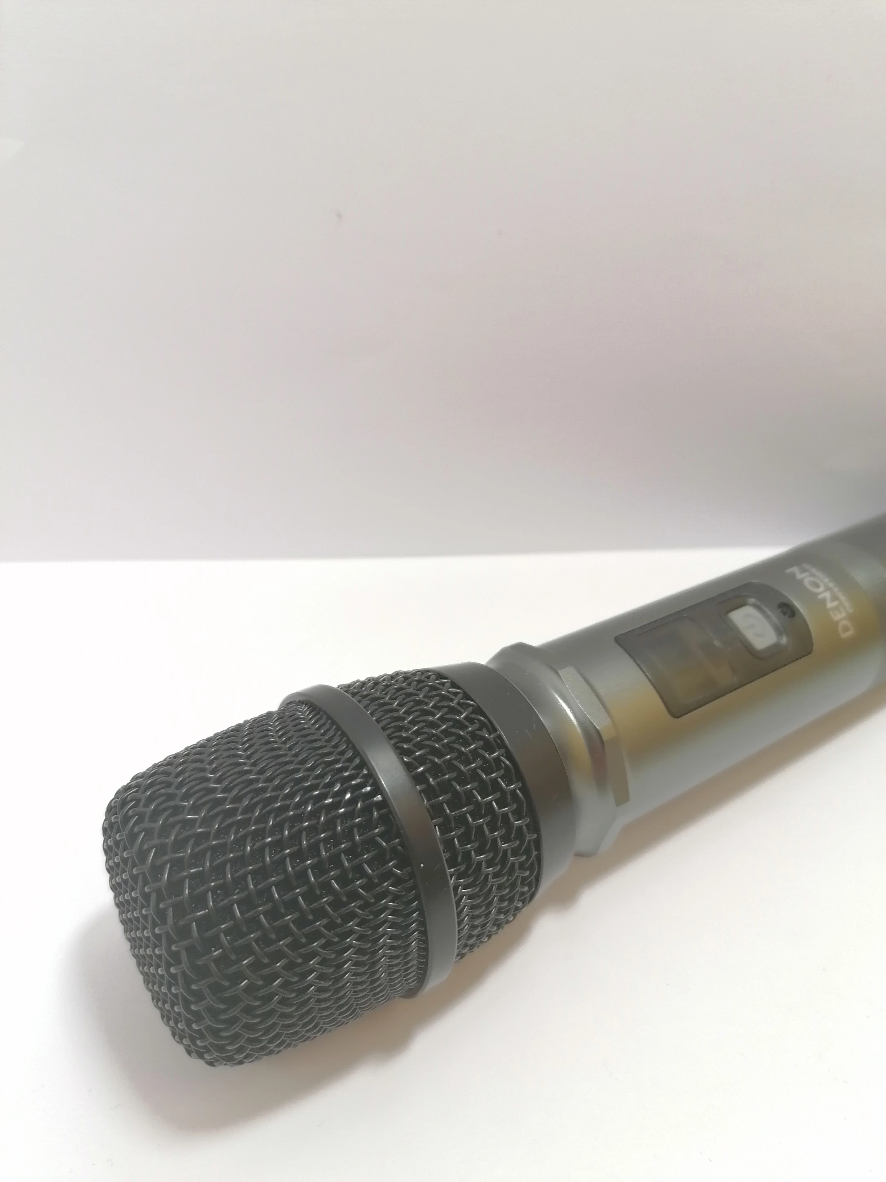 mikrofon-denon-model-mikrofon-denon