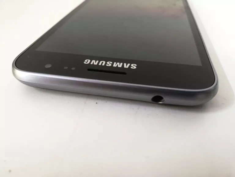 TELEFON SAMSUNG J3 (6)