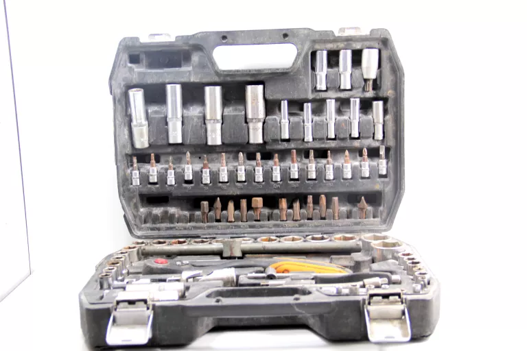 zestaw-kluczy-nasadowych-94-yato-yt-1268-1-stan-uzywany