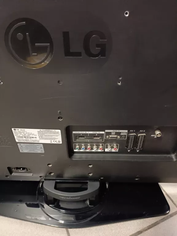 TELEWIZOR LG 32LC42+PILOT, KABEL ZASILAJĄCY